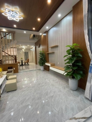 Bán nhà 4 tầng mặt tiền Bàu Năng Hòa Minh tại Quảng Nam