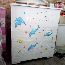 Tủ góc hình cá heo còn mới tại nhà tại Quảng Nam