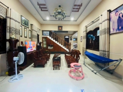 BÁN BIỆT THỰ SÂN VƯỜN 240M2 MẶT TIỀN ĐƯỜNG PHONG BẮC tại Quảng Nam