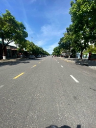Cần cho thuê nhà MT LÊ LỢI tại Quảng Nam