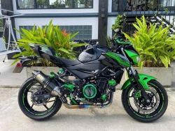 Hồ sơ cầm tay biển phố (bấm biển luôn ko phải đợi chờ) Z400 bản mới siêu mới 5000km 2022 Bản xanh tại Quảng Nam