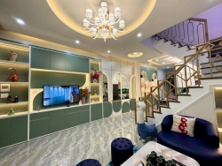 n nhà 3 tầng 2 mặt kiệt trước sau Hoàng Diệu tại Quảng Nam