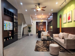 n nhà 3 tầng Kiệt Ô Tô Âu Cơ tại Quảng Nam