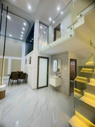 Chỉ với 3,X tỷ sở hữu ngay nhà trung tâm Quận Hải Châu Kiệt 3m đường Hoàng Diệu diện tích khủng lên đến 78.3m2 nhà 3 tầng full nội thất mới cứng tại Quảng Nam