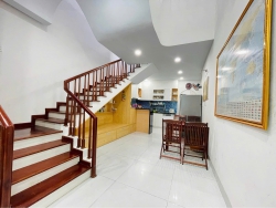 Bán nhà 3 tầng Kiệt Ô Tô Đặng Thùy Trâm - Hải Châu tại Quảng Nam