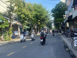 Nhà 3 tầng mặt tiền Phạm Cự Lượng Sơn Trà Đà Nẵng chỉ 6 tỷ tại Quảng Nam