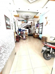 Bán Nhà 3 Tầng Mặt Tiền Hồ Tùng Mậu Đà Nẵng tại Quảng Nam