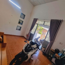 Chính chủ gửi bán nhà gác lửng Mặt Tiền đường Hoà An 7- Hoà An- Cẩm Lệ tại Quảng Nam