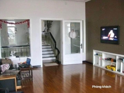 Bán nhà mặt tiền kinh doanh 4 tầng, 135m2 - Đường 30/4, Đà Nẵng tại Quảng Nam