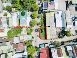 N LÔ GÓC 130M2 MẶT TIỀN ĐƯỜNG CẨM THÀNH 2 TỶ SỔ HỒNG SẴN tại Quảng Nam