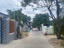 Chào bán lô đất kiệt đường nhựa Bình Kỳ Hoà Quý bên cạnh trường học Tô Hiến Thành tại Quảng Nam