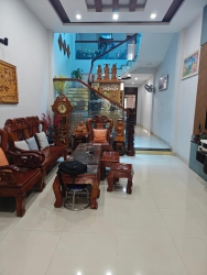 Chủ gấp bán giải quyết công việc, Nhà mặt tiền An Thượng, Ngũ Hành Sơn - Gần 95m2, 2 tầng tại Quảng Nam