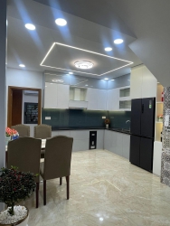 n nhà 4 tầng kiệt ô tô 8m Hà Huy Tập tại Quảng Nam