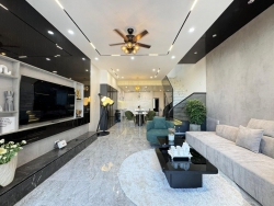 BÁN SIÊU PHẨM 3 TẦNG MẶT TIỀN ĐƯỜNG HÒA PHÚ tại Quảng Nam