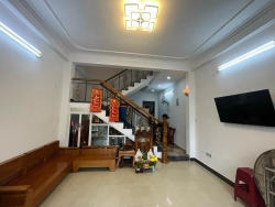 NHÀ 2 TẦNG GIÁ CỰC TỐT MẶT TIỀN ĐƯỜNG TÔ HIẾN THÀNH NGAY KHU DU LỊCH BIỂN MỸ KHÊ DT70M2 2 TẦNG NHỈNH 7 TỶ tại Quảng Nam