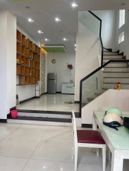 Nhà 3 tầng lô góc view biển Nguyễn Tất Thành tại Quảng Nam
