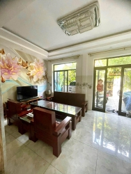 Bán biệt thự 3 tầng mặt tiền Chu Huy Mân - Để lại nội thất - View Vịnh Đà Nẵng - Giá 9,x tỷ TL tại Quảng Nam