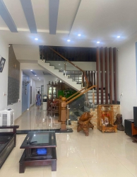 Bán nhà 3 tầng Mặt Tiền đường 7m5 Hòa Phú 9- Hòa Minh tại Quảng Nam
