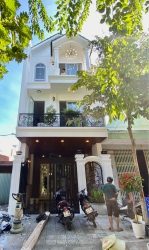 Nhà 3 tầng Tân Cổ Điển gần Biển Thanh Khê - Đà Nẵng 300m tại Quảng Nam