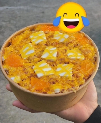 Bánh bông lan trứng muối hộp nhỏ tại Quảng Nam