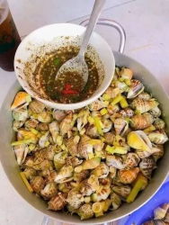 Dancing Snail Shocking Price tại Quảng Nam