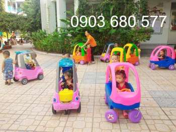 Xe chòi chân mái vòm mầm non cho bé yêu tại Quảng Nam