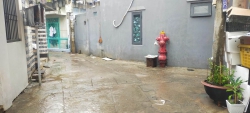 Bán nhà 2 tầng cách biển 50m, cách chỗ đậu ô tô 30m tại Quảng Nam